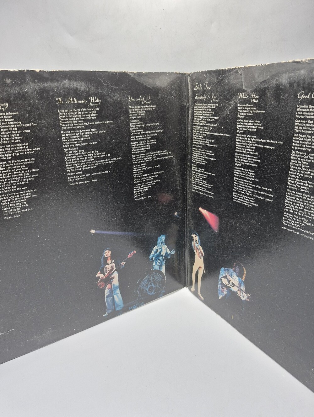Queen "A Day At The Races" - Picture 3 of 4